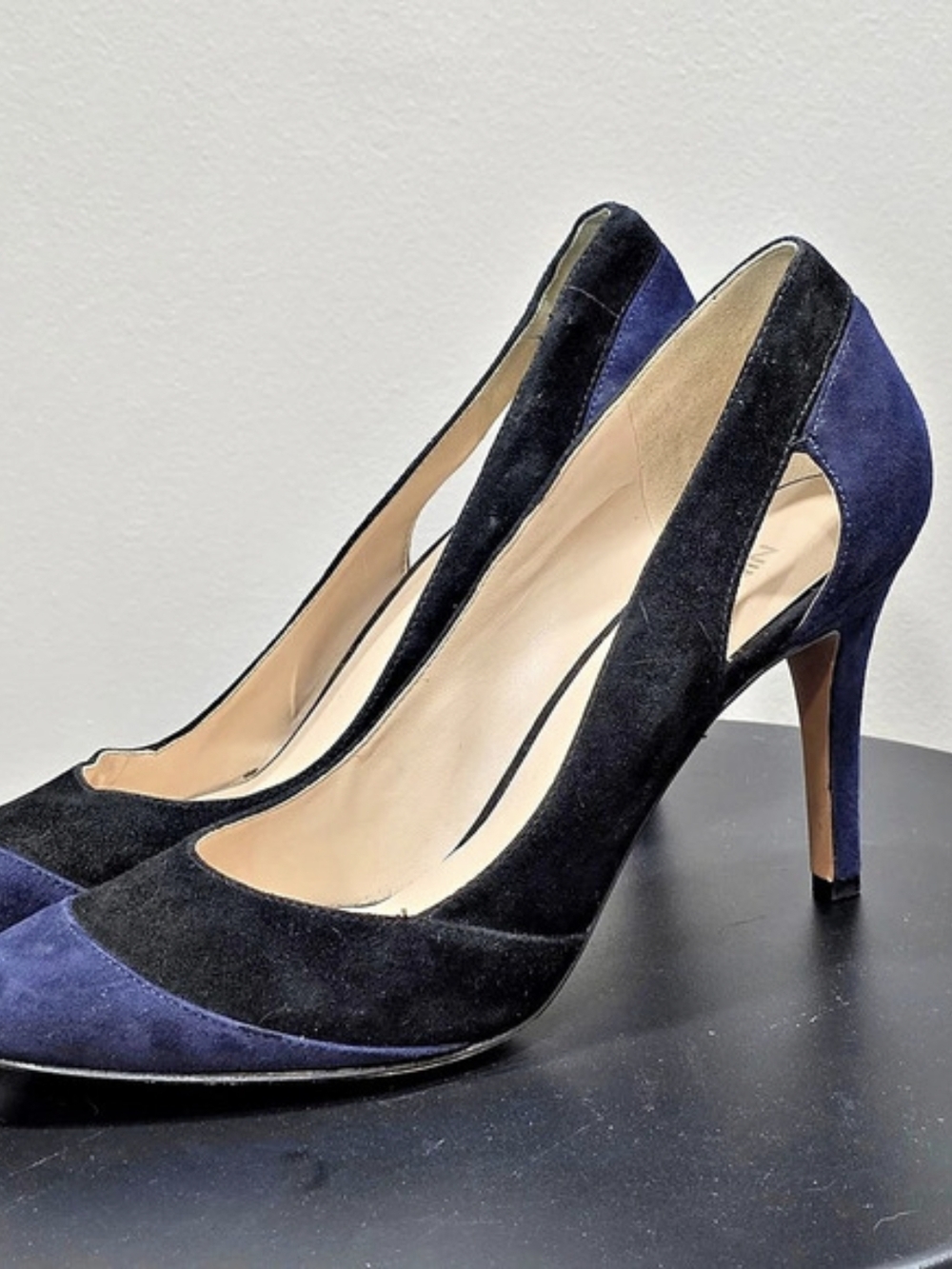 Nine West Two-Tone Suede Heels in Black & Blue